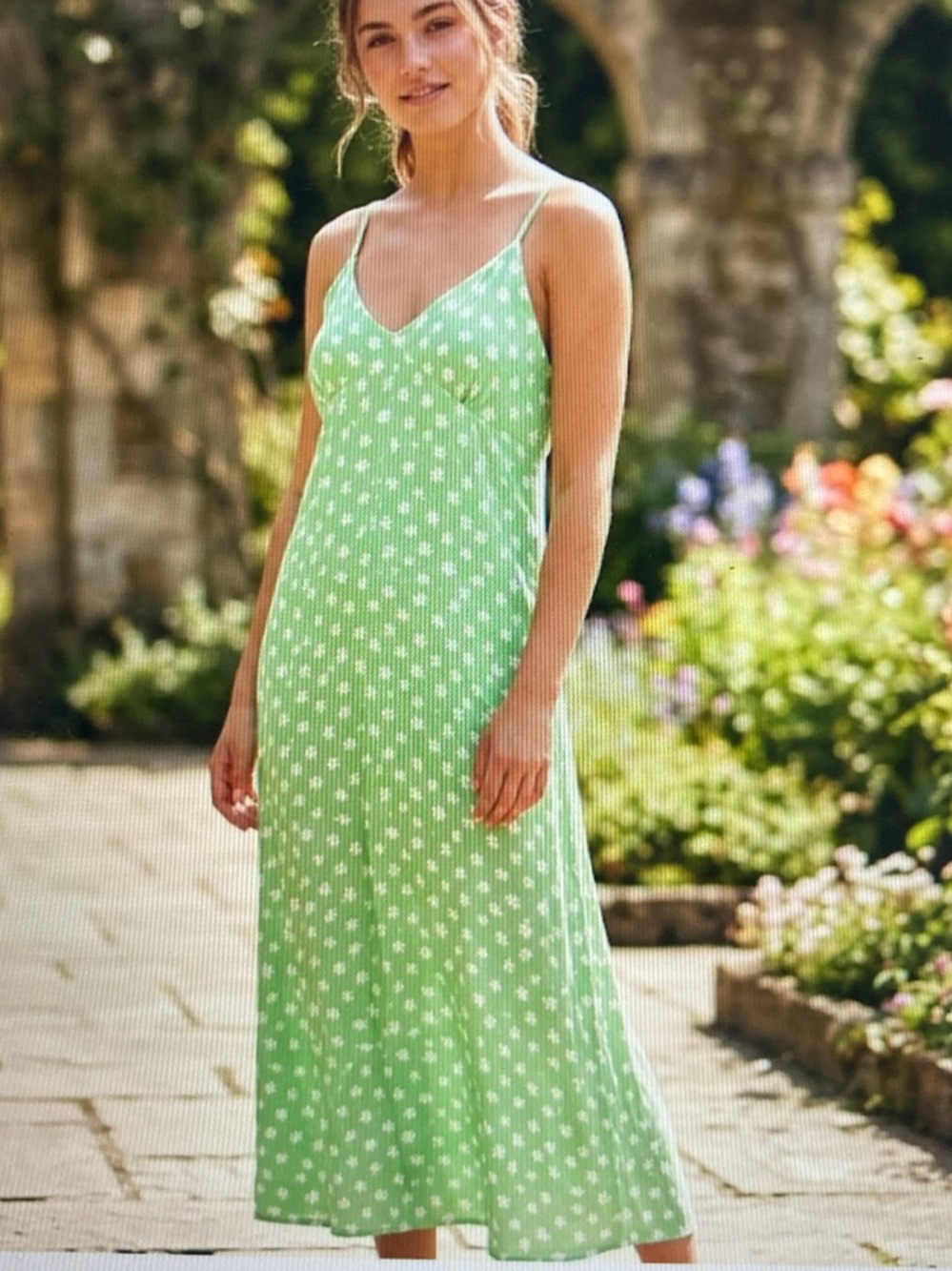 NWT Billabong Summer Shine Ditzy Floral Midi Dress in Bright Meadow Green S660